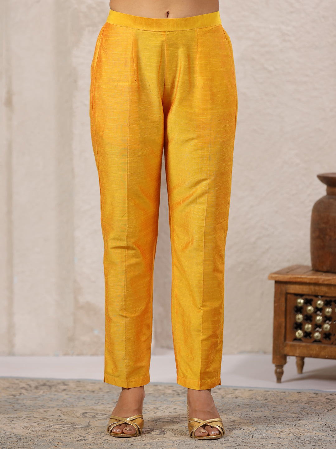 Span Yellow Round Neck Silk Kurta Set with Duptta