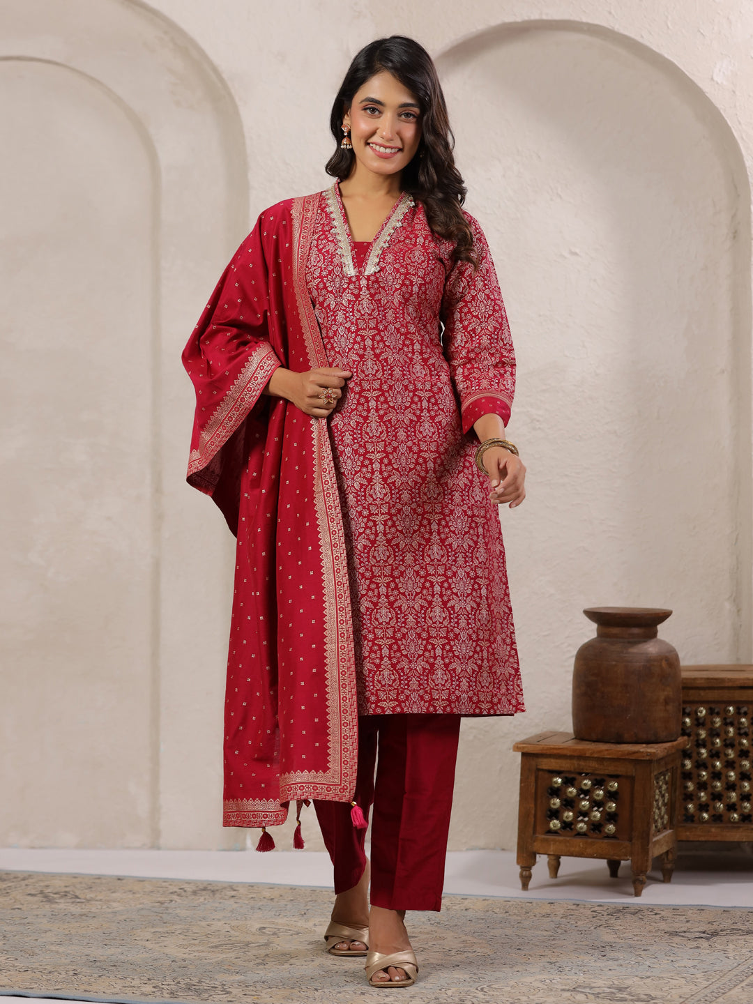 Span Mullberry V Neck Silk Kurta