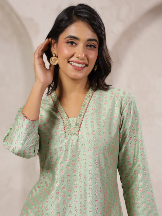 Span Green V Neck Viscose Short Kurta