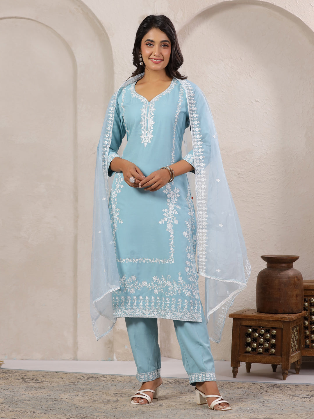 Span Blue V Neck Rayon Kurta Set with Dupatta
