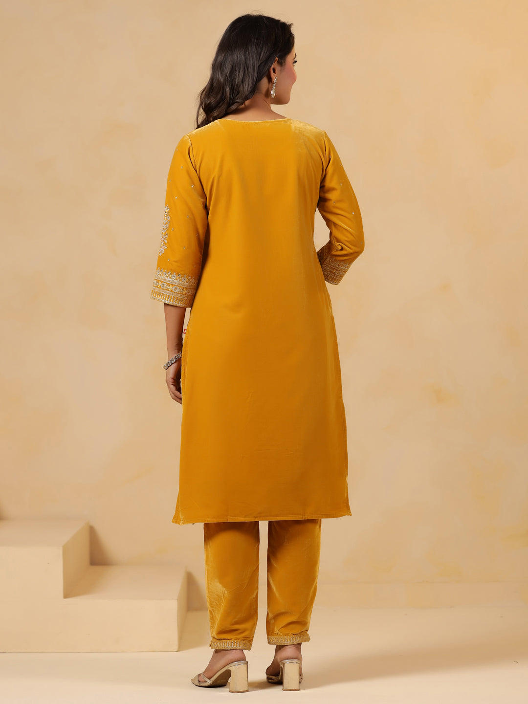Span yellow Round Neck Velvet Kurta Set