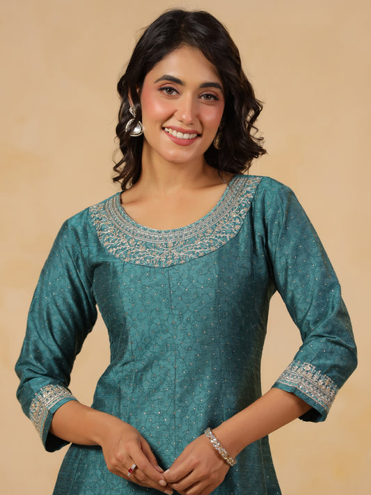 Span Green Silk Festive Gown