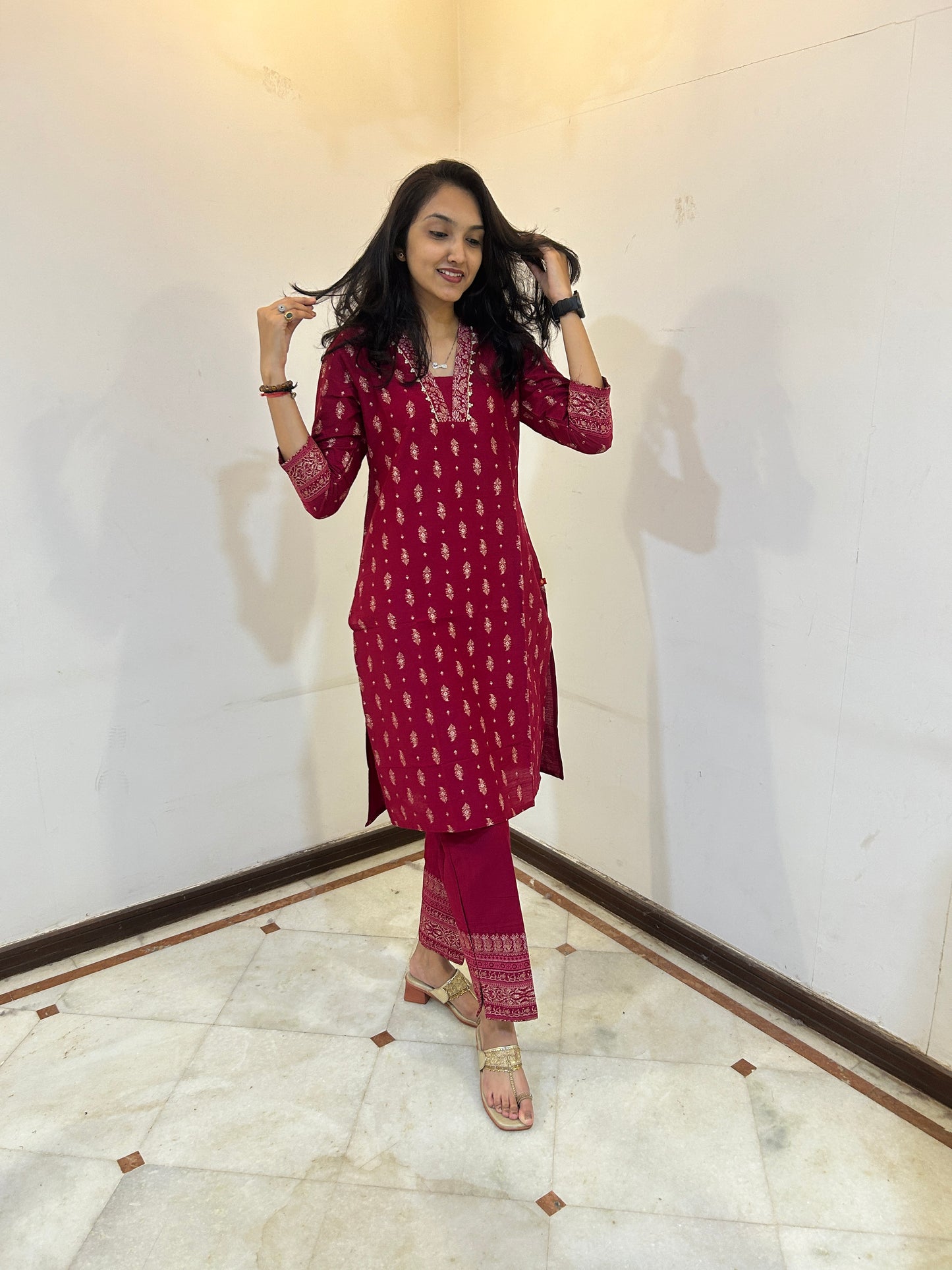 Span Mullberry V Neck Silk Co-Ord Set(Set of 2)