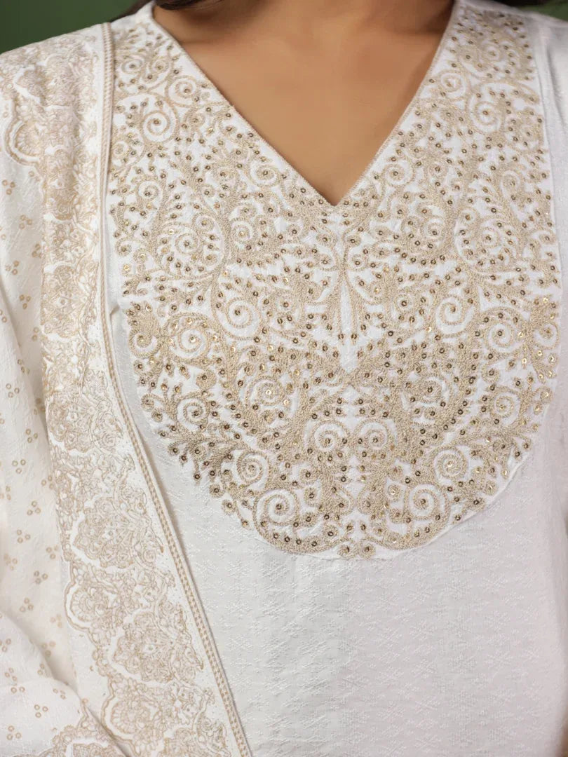 Span White V-Neck Viscose Kurta