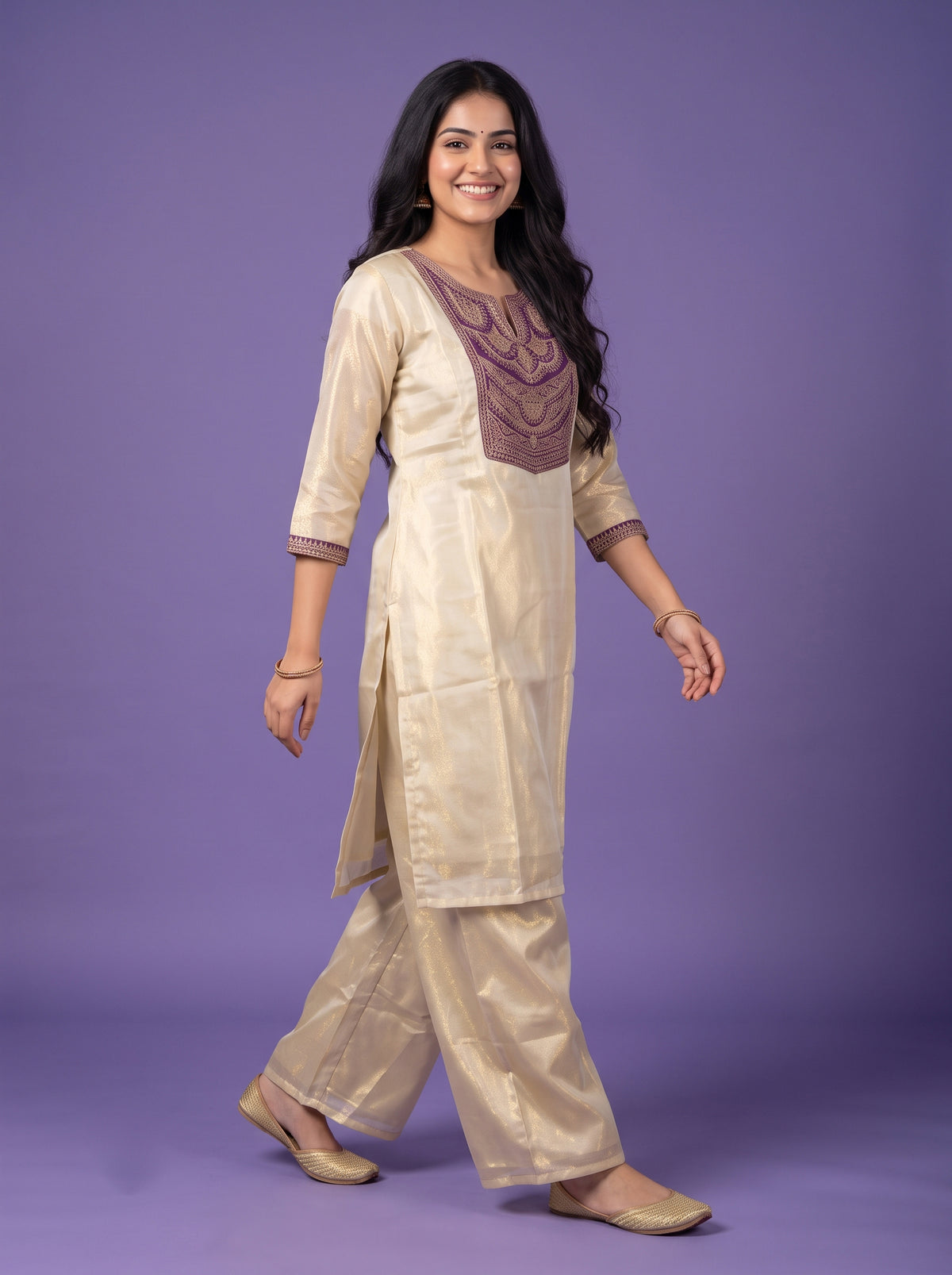 Gold-Toned Zari Woven Design Straight Kurta with Palazzos