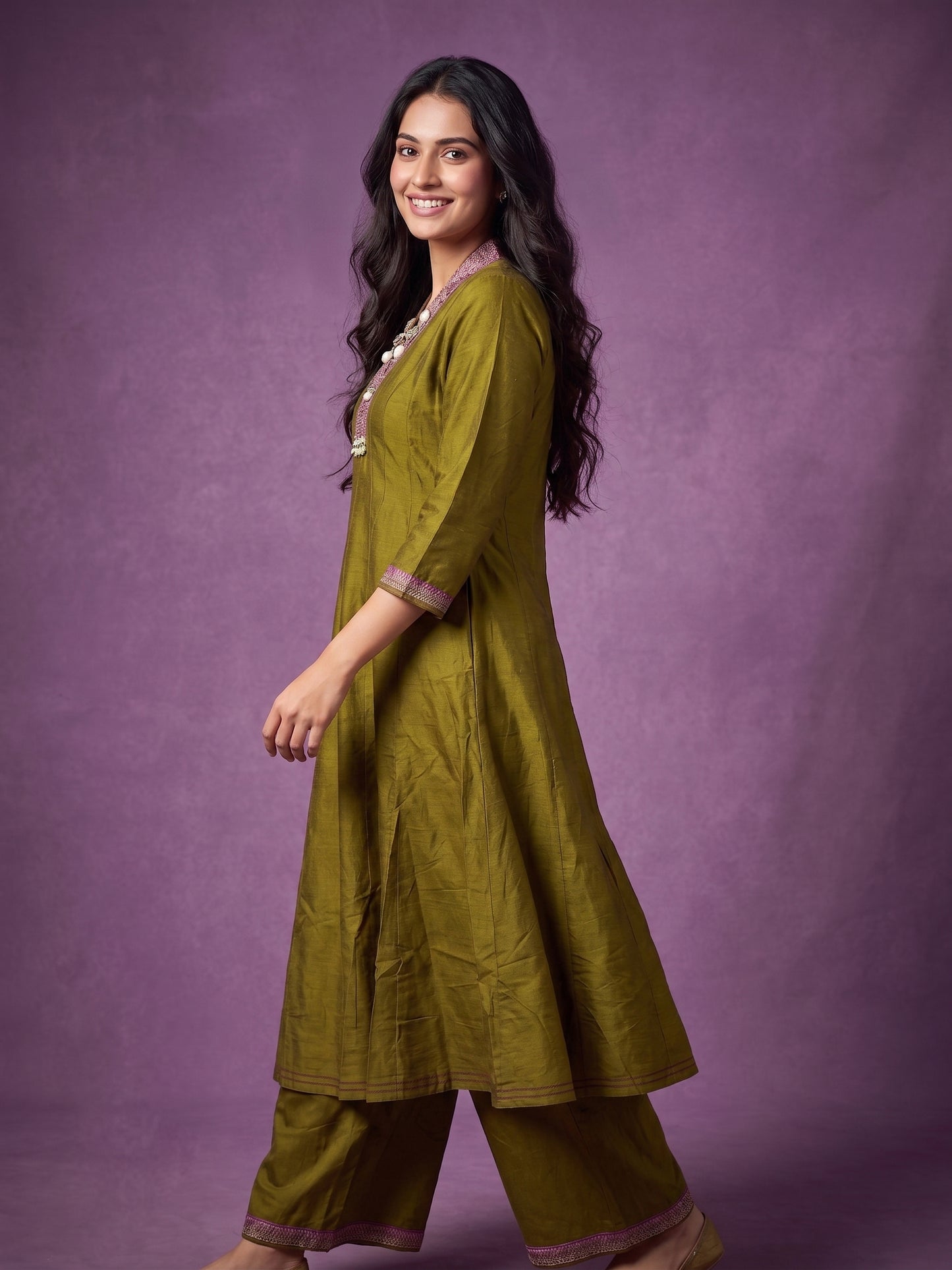 Kurta Set with Attached Jwellery - Silk Slub