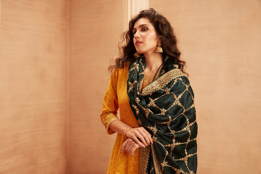 Span Yellow Silk Festive Gown