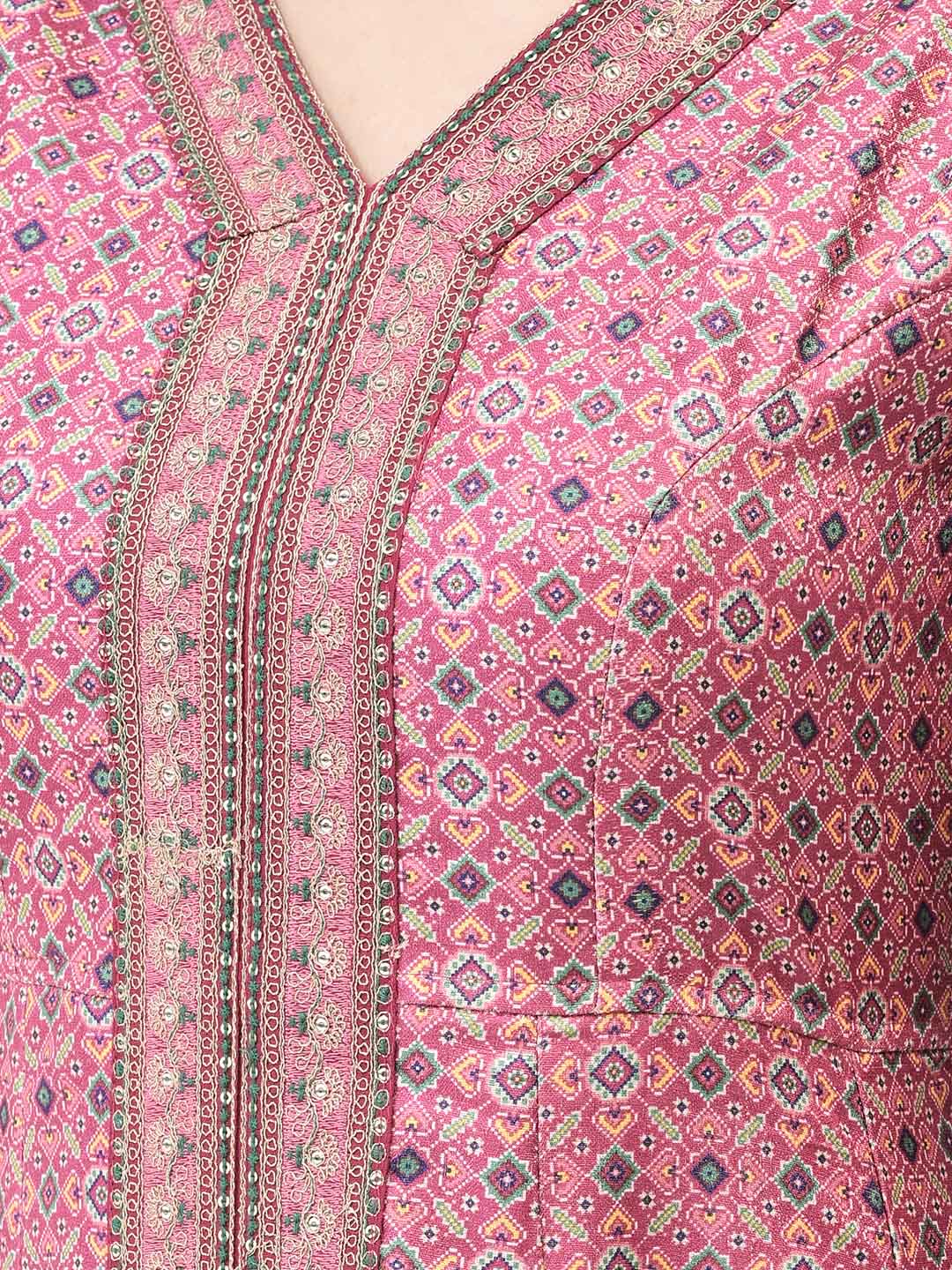 Span Pink V-Neck Silk Festive Gown