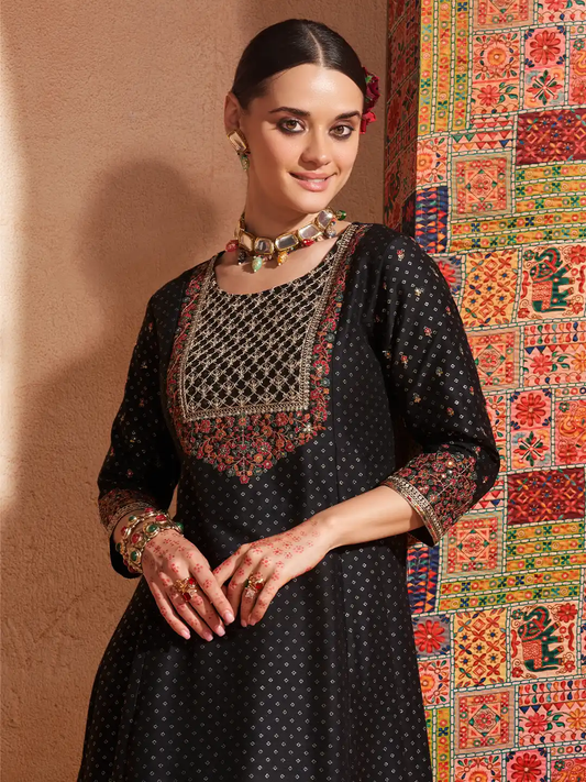 Span Black Silk Festive Gown