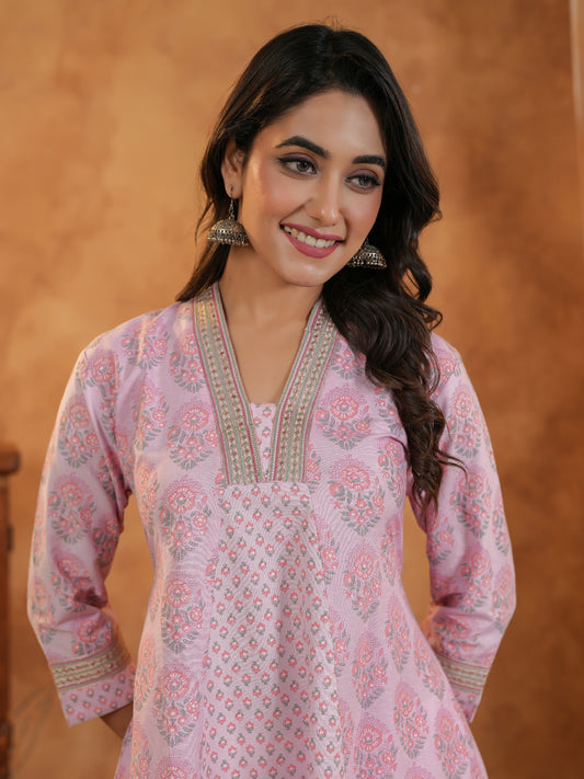 Span Pink V Neck Cotton Kurta Set