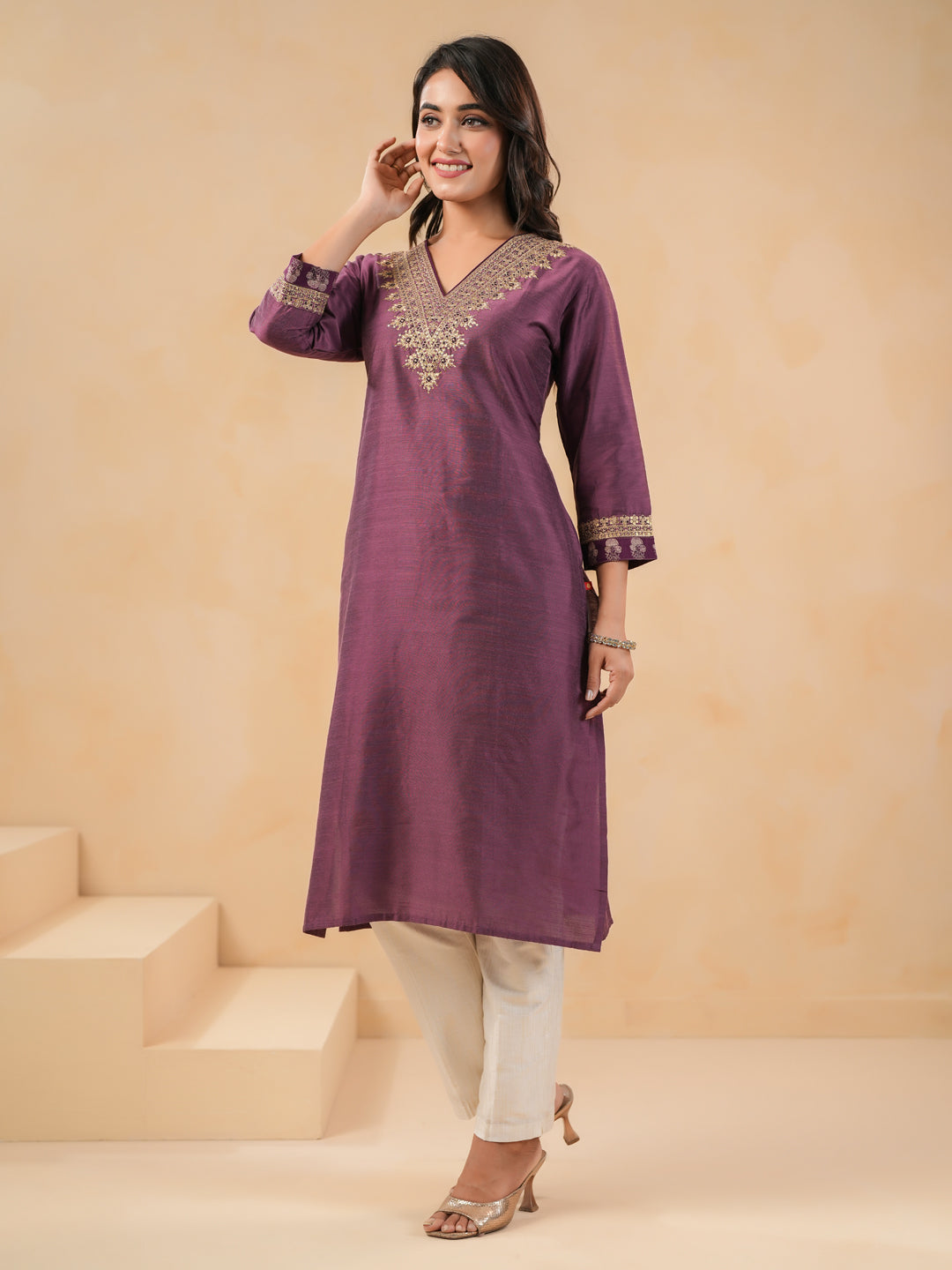 Span Purple V Neck Silk Kurta Set