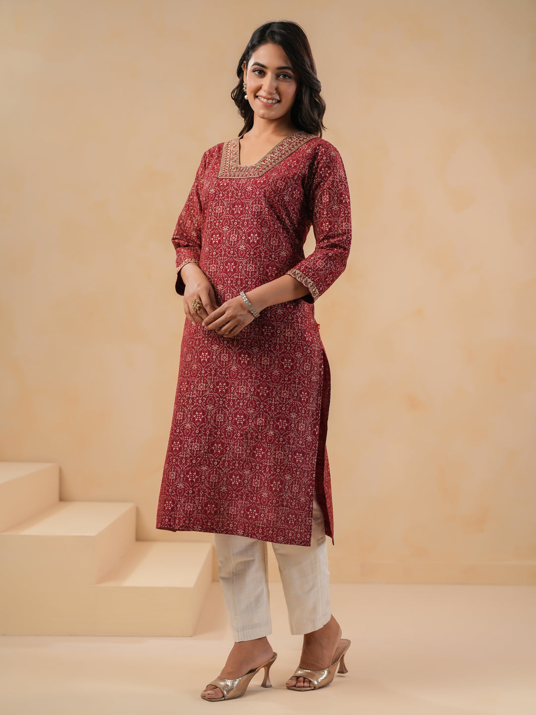 Span Burgundy Square Neck Silk Kurta Set