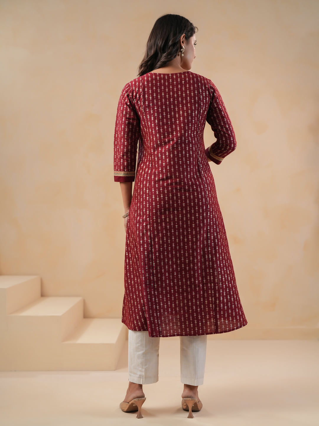 Span Burgundy V Neck Silk Kurta Set