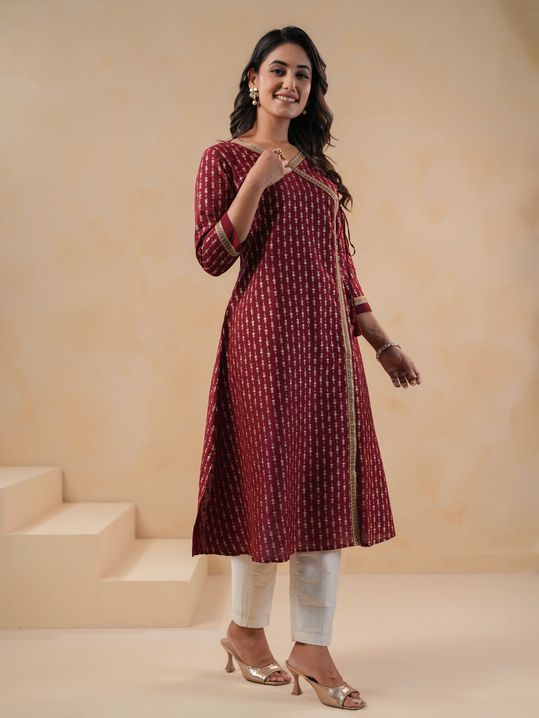 Span Burgundy V Neck Silk Kurta Set