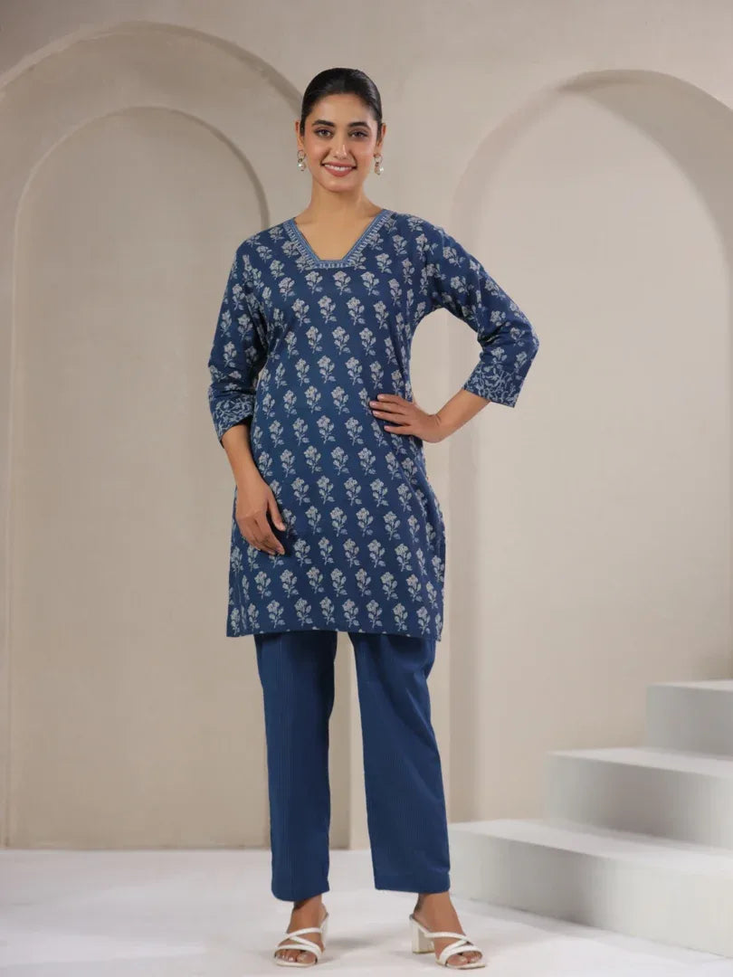 Span Blue V-Neck Cotton Kurta