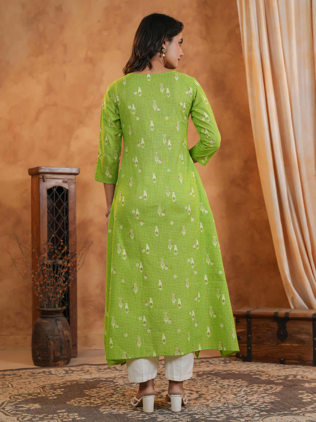 Span Green Round Neck Cotton Kurta Set