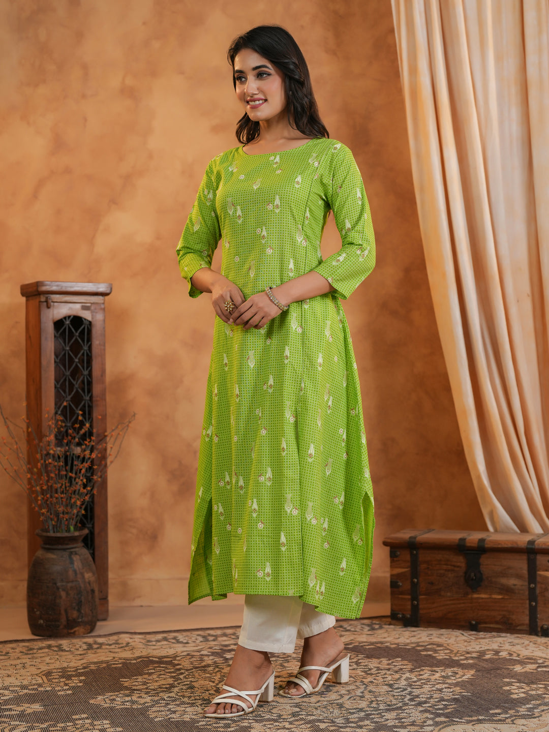 Span Green Round Neck Cotton Kurta Set