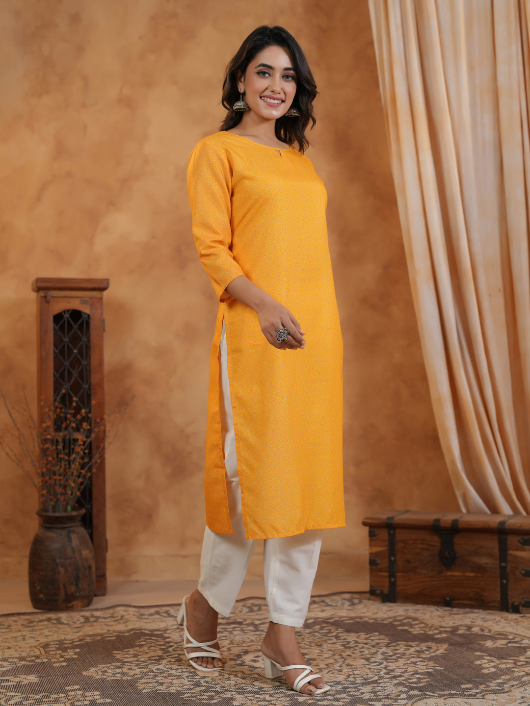 Span Yellow Key hole Neck Cotton Kurta Set