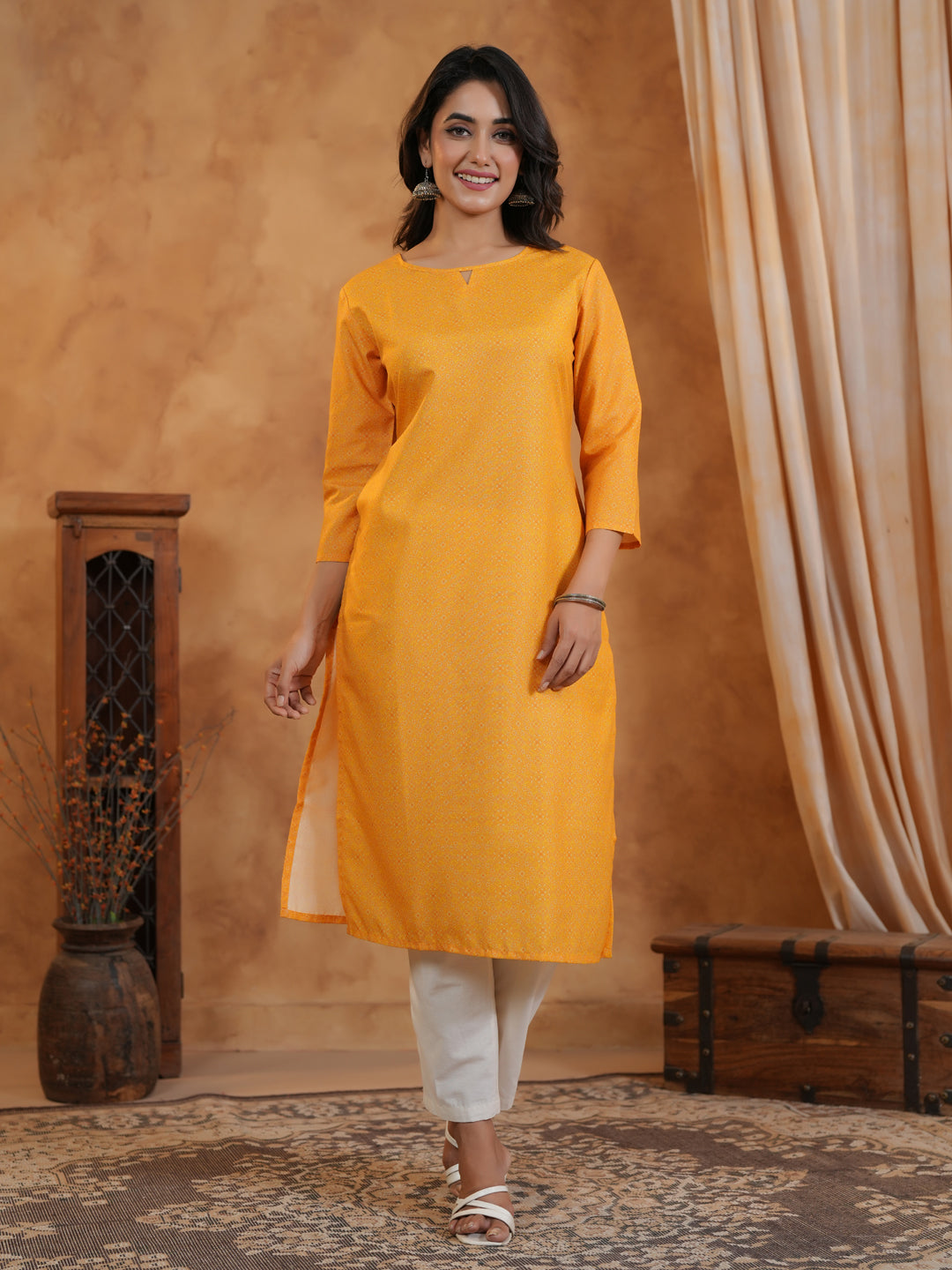 Span Yellow Key hole Neck Cotton Kurta Set