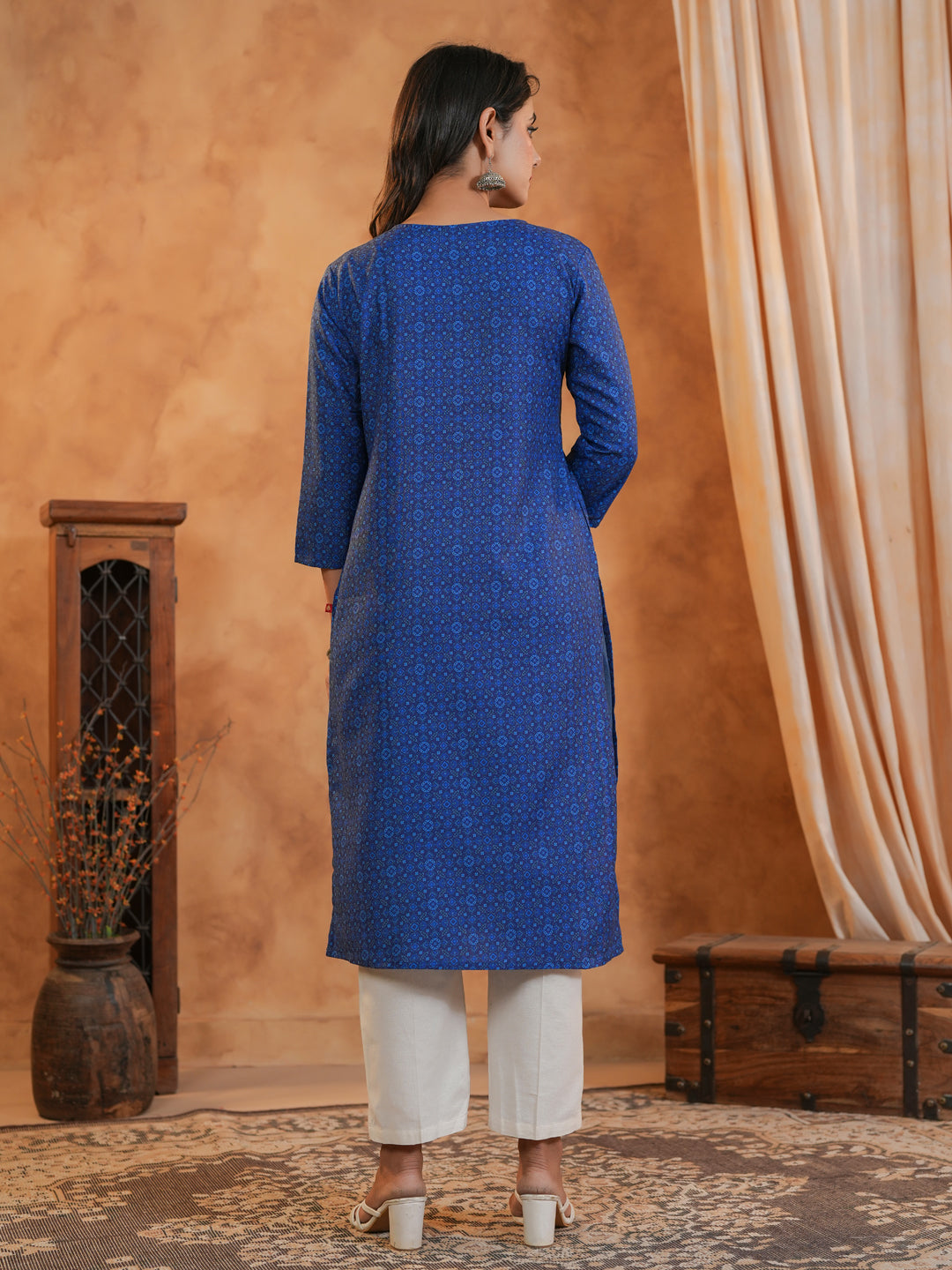 Span Blue Round Neck Cotton Kurta Set