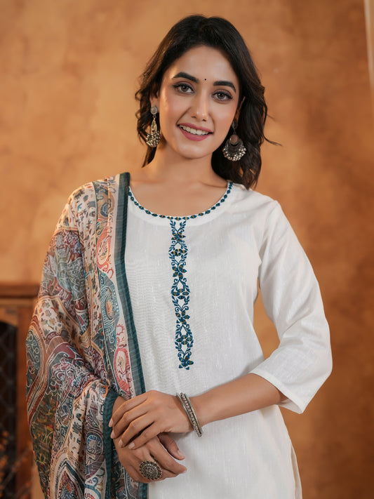 Span Off White Round Neck Kurta Set with Dupatta