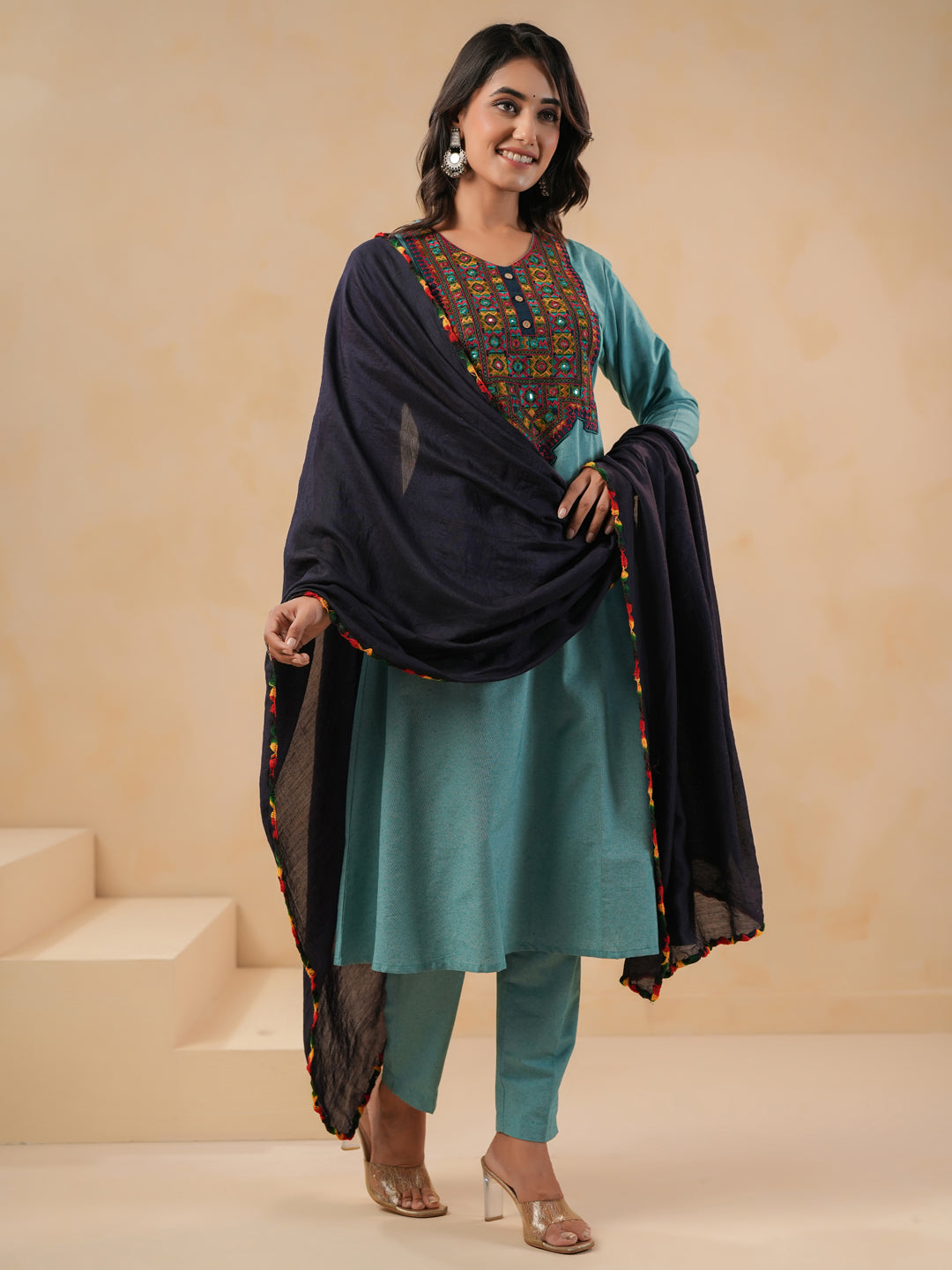 Span Green Round Neck Cotton Kurta Set with Dupatta