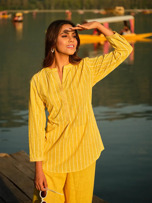 Span Yellow Mandarin Cotton Short Kurta