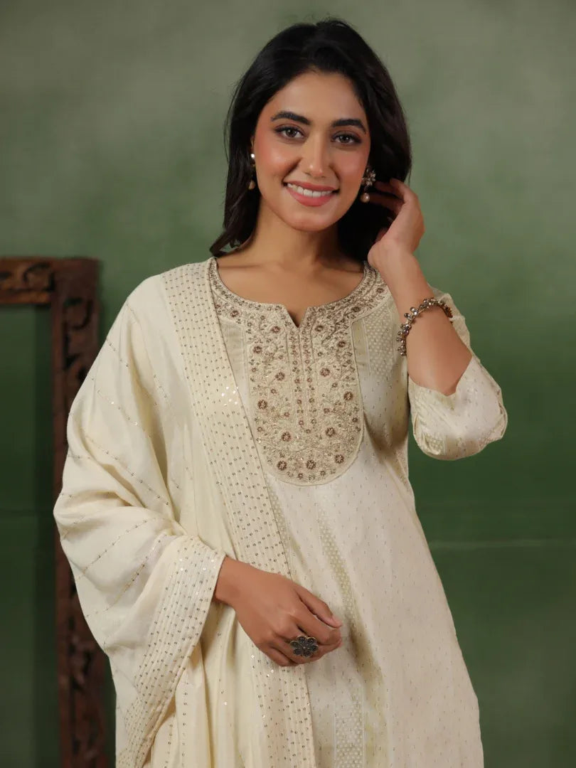 Span White Silk Kurta Set with Dupatta