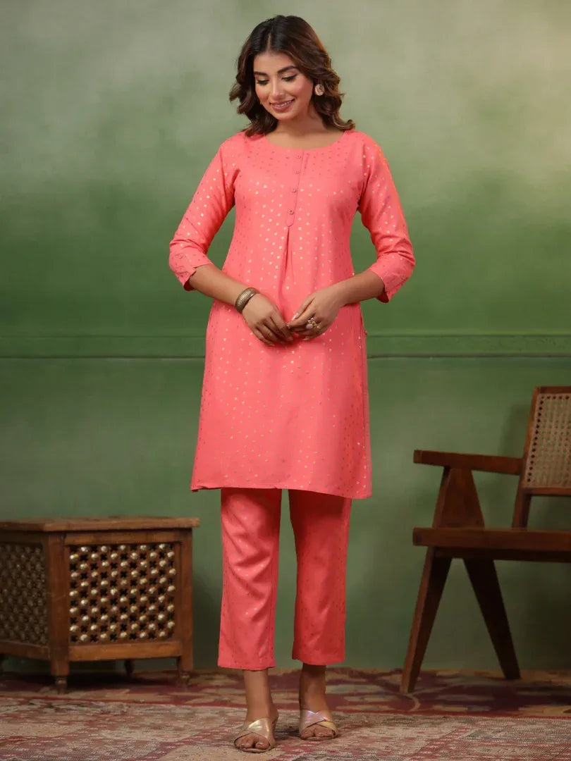 Span Pink Round Neck Kurta Set