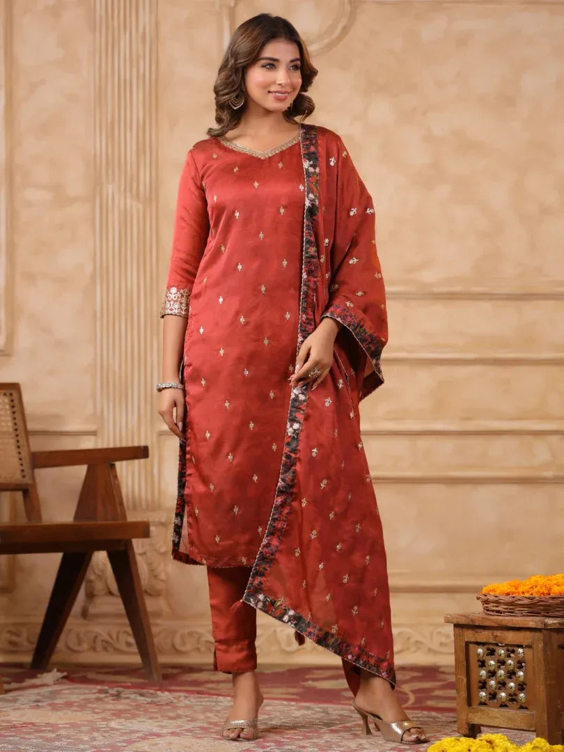 Span Red Round Neck Kurta Set with Dupatta