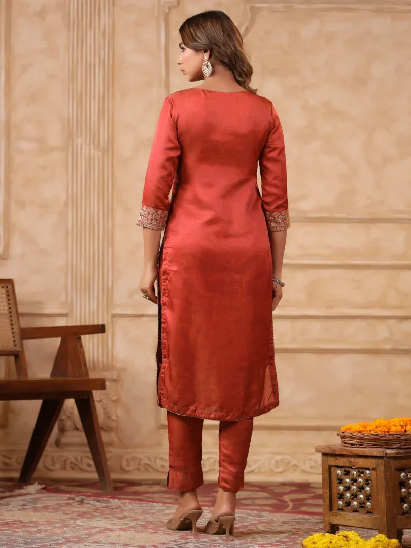 Span Red Round Neck Kurta Set with Dupatta