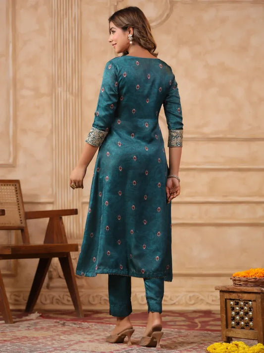 Span Green Round Neck Kurta Set with Dupatta