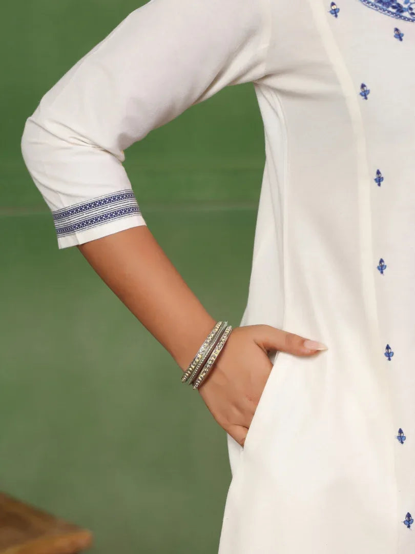 Span White Round Neck Kurta Set