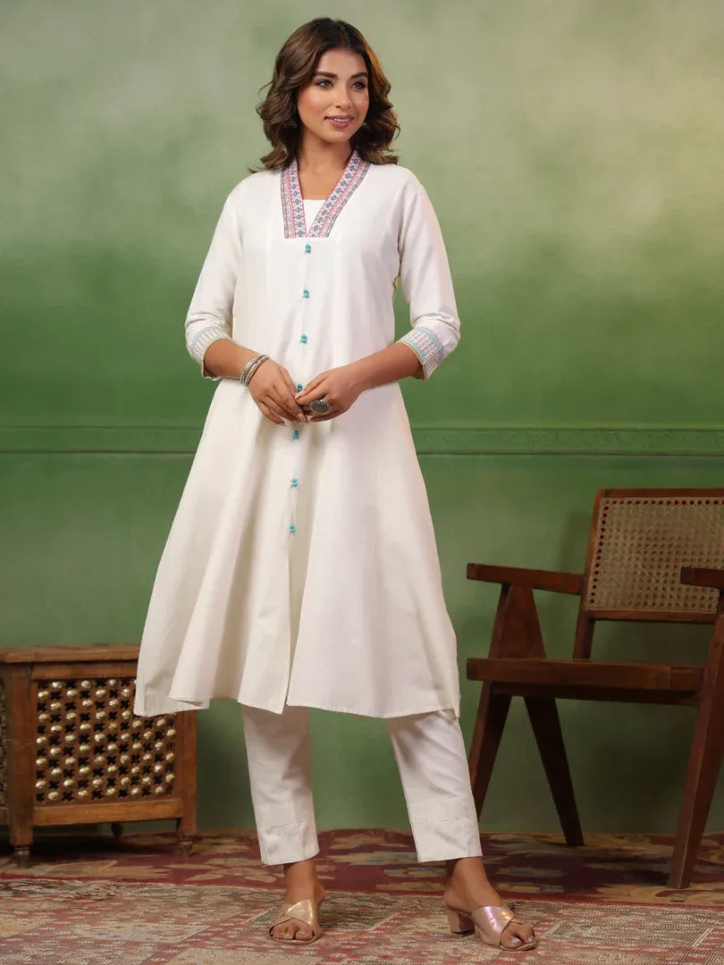 Span White V-Neck Kurta Set