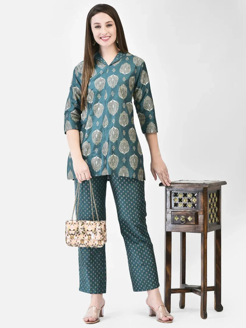 Span Green Silk Festive Co-Ord Set (Set of 2)