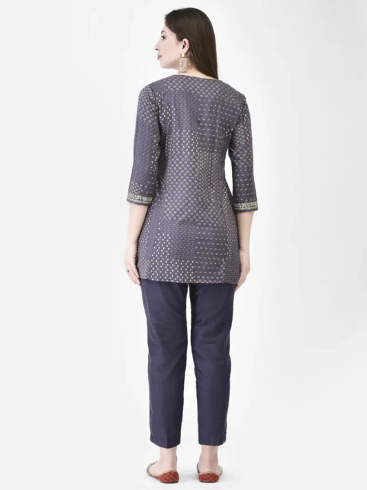 Span Purple V-Neck Rayon Short Kurta