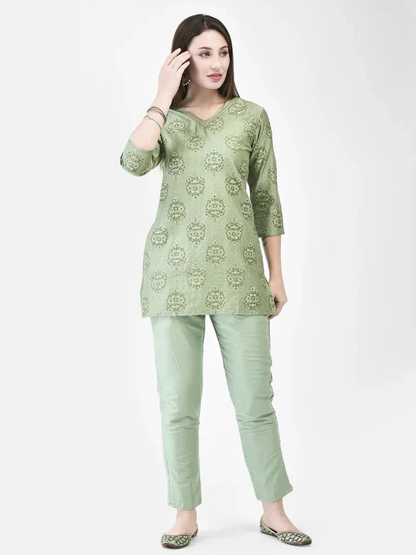 Span Green V-Neck Viscose Short Kurta