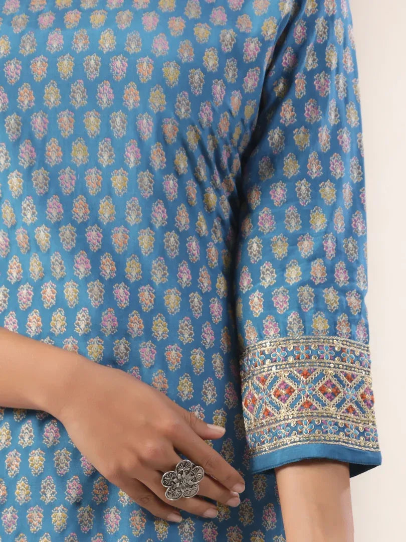 Span Blue V-Neck Polyster Kurta Set