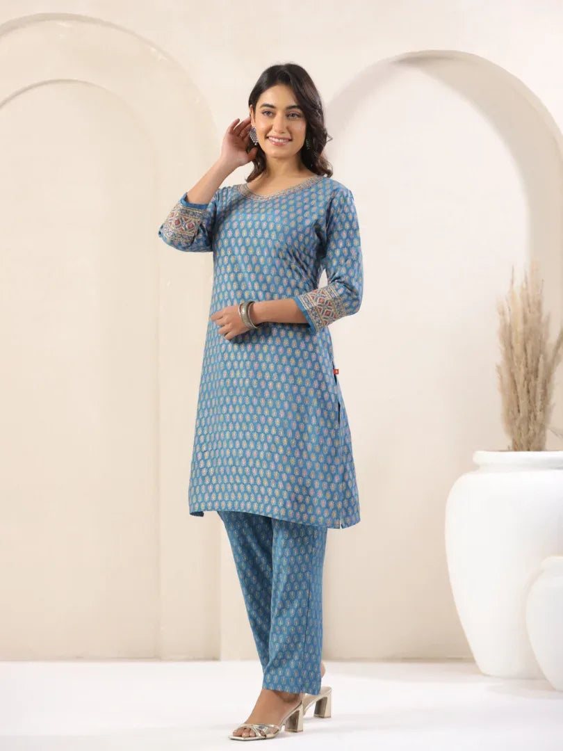 Span Blue V-Neck Polyster Kurta Set