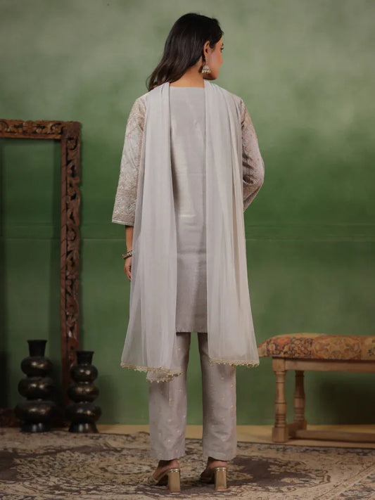 Span Grey Silk Kurta Set with Dupatta