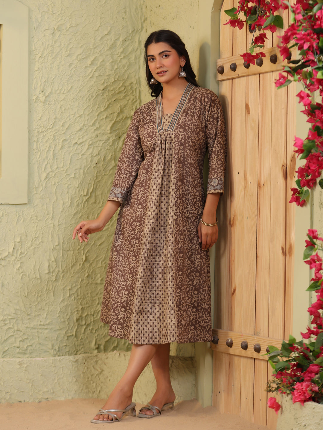 Span Brown Deep-V Cotton Casual Kurta