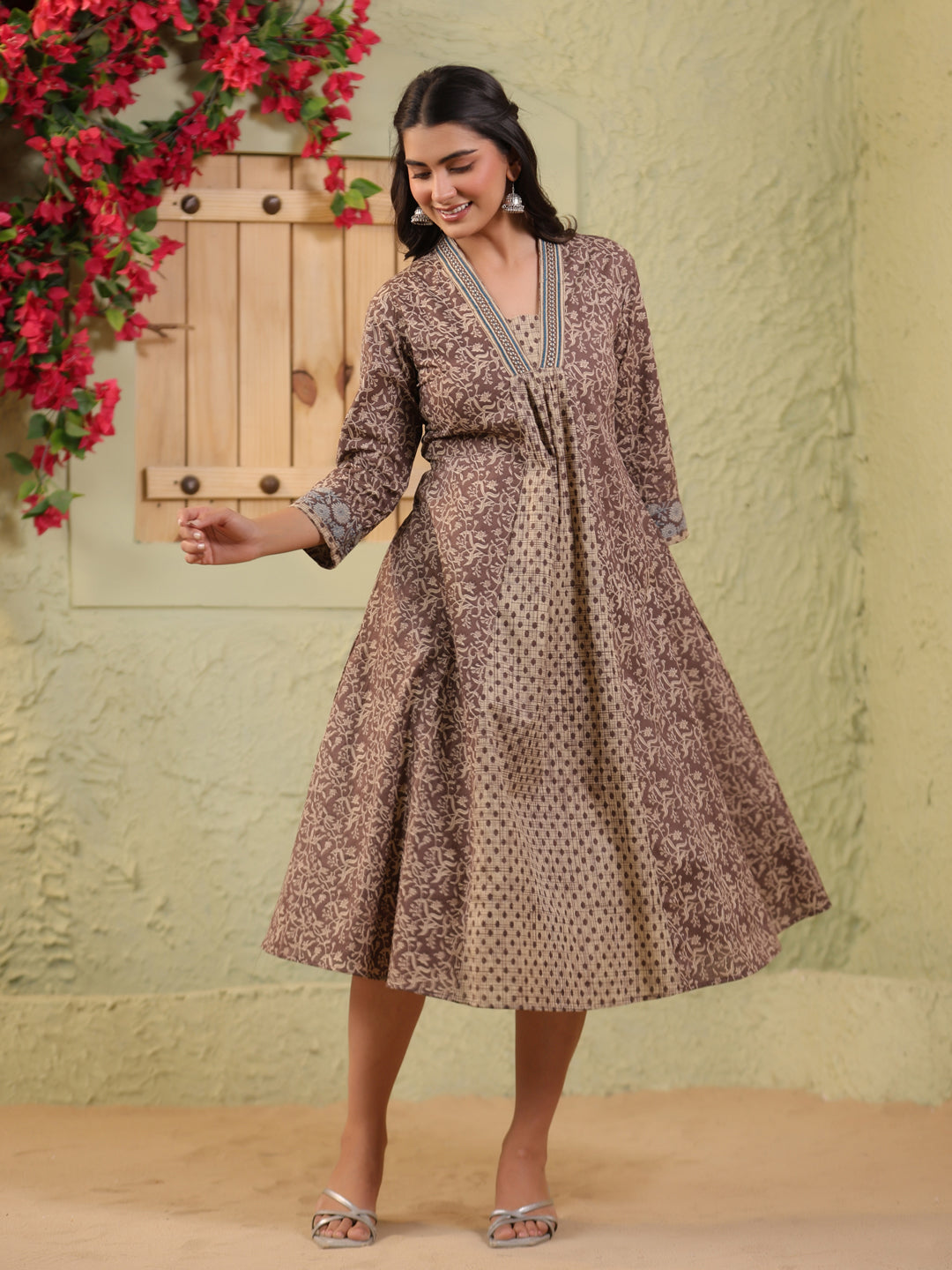 Span Brown Deep-V Cotton Casual Kurta