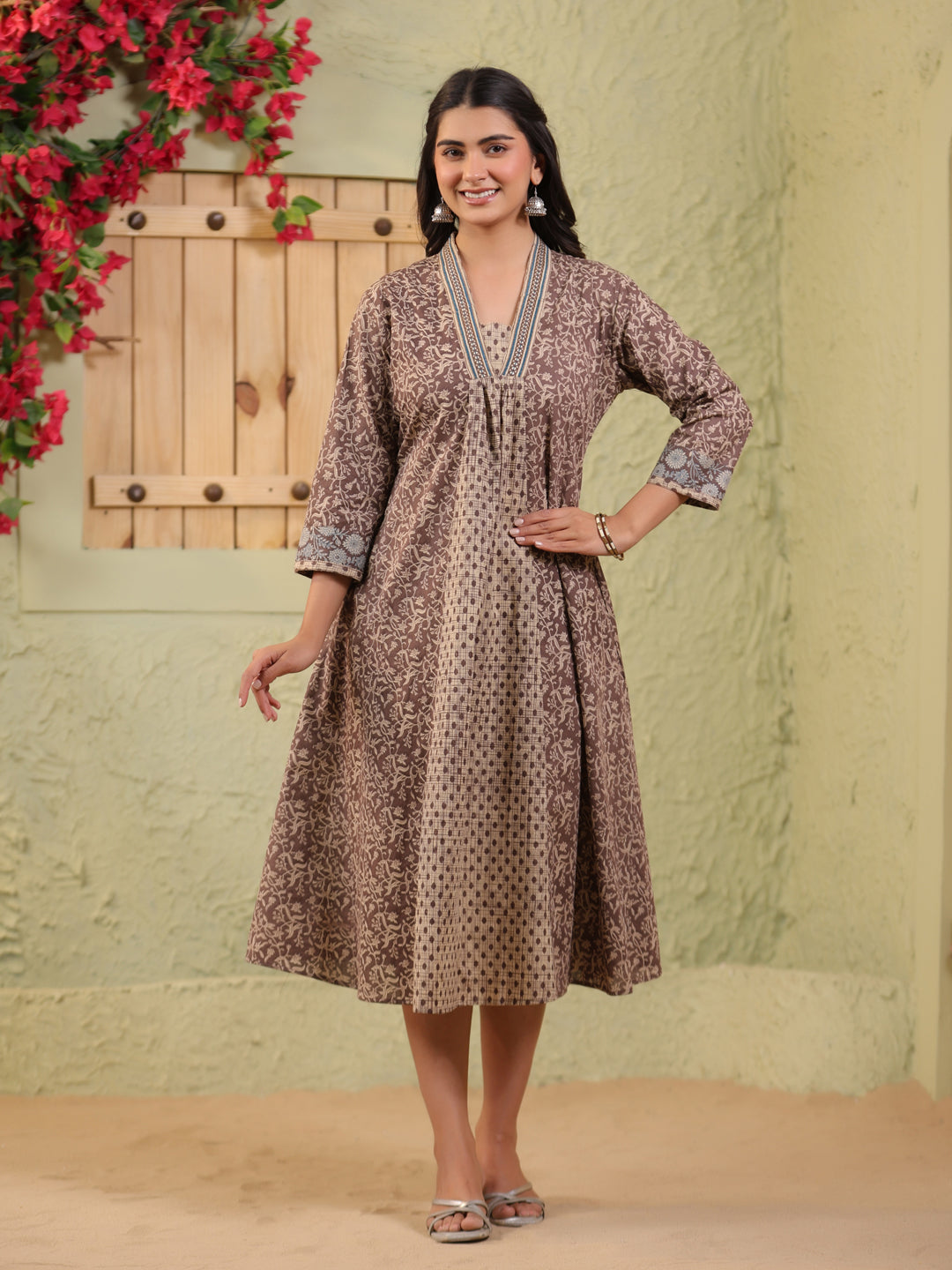 Span Brown Deep-V Cotton Casual Kurta
