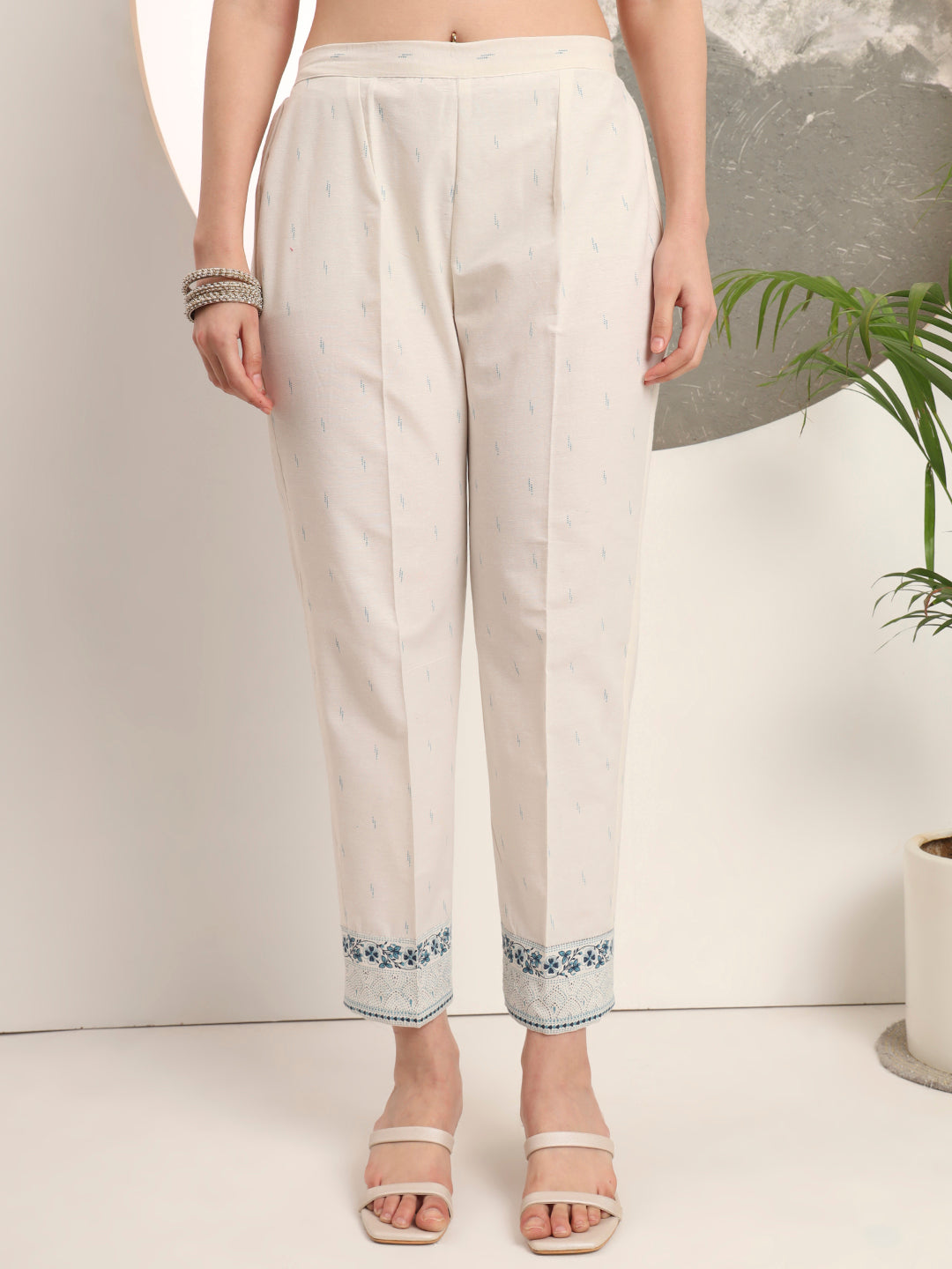 Span White V Neck Cotton Kurta Set with Dupatta