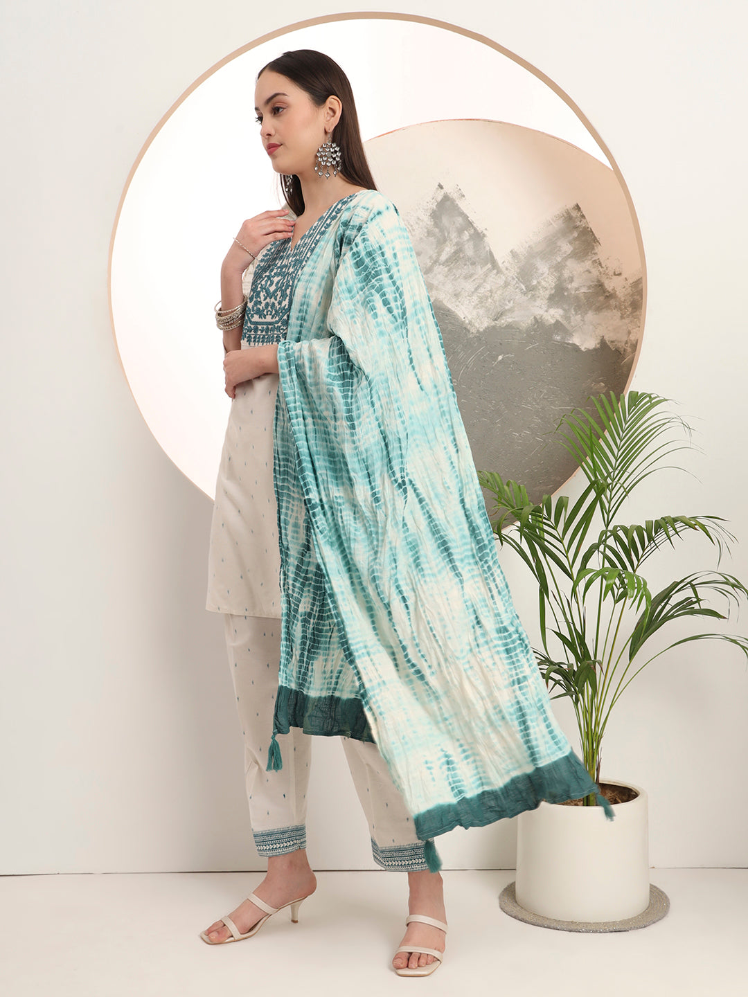 Span White V Neck Cotton Kurta Set with Dupatta