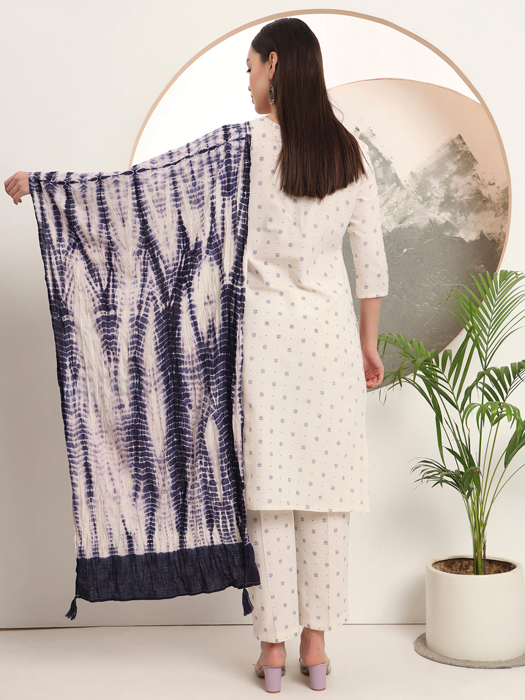 Span White Round Neck Cotton Kurta Set with Dupatta