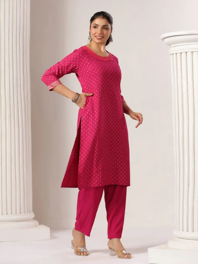 Span Pink V-Neck Rayon Kurta
