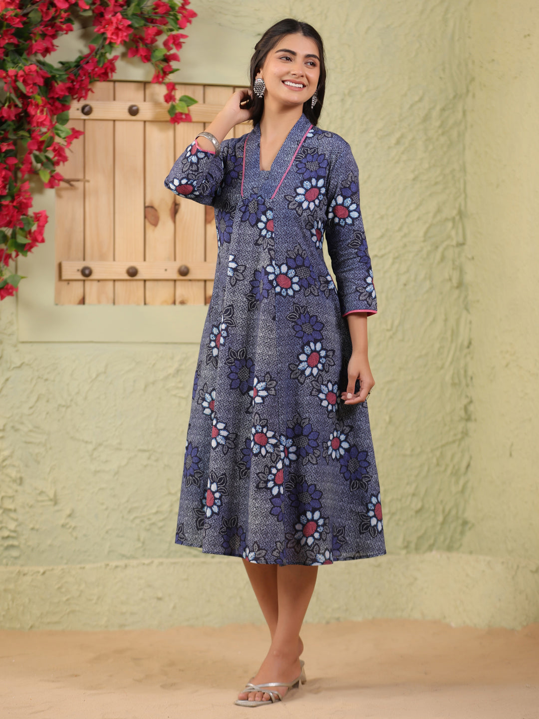 Span Blue Deep-V Cotton Casual Kurta