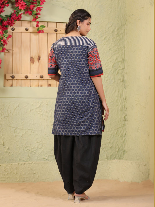 Span Blue V-Neck Cotton Casual Short Kurta