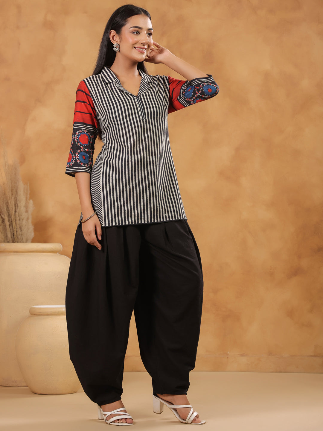 Span Black Collard Cotton Short Kurta